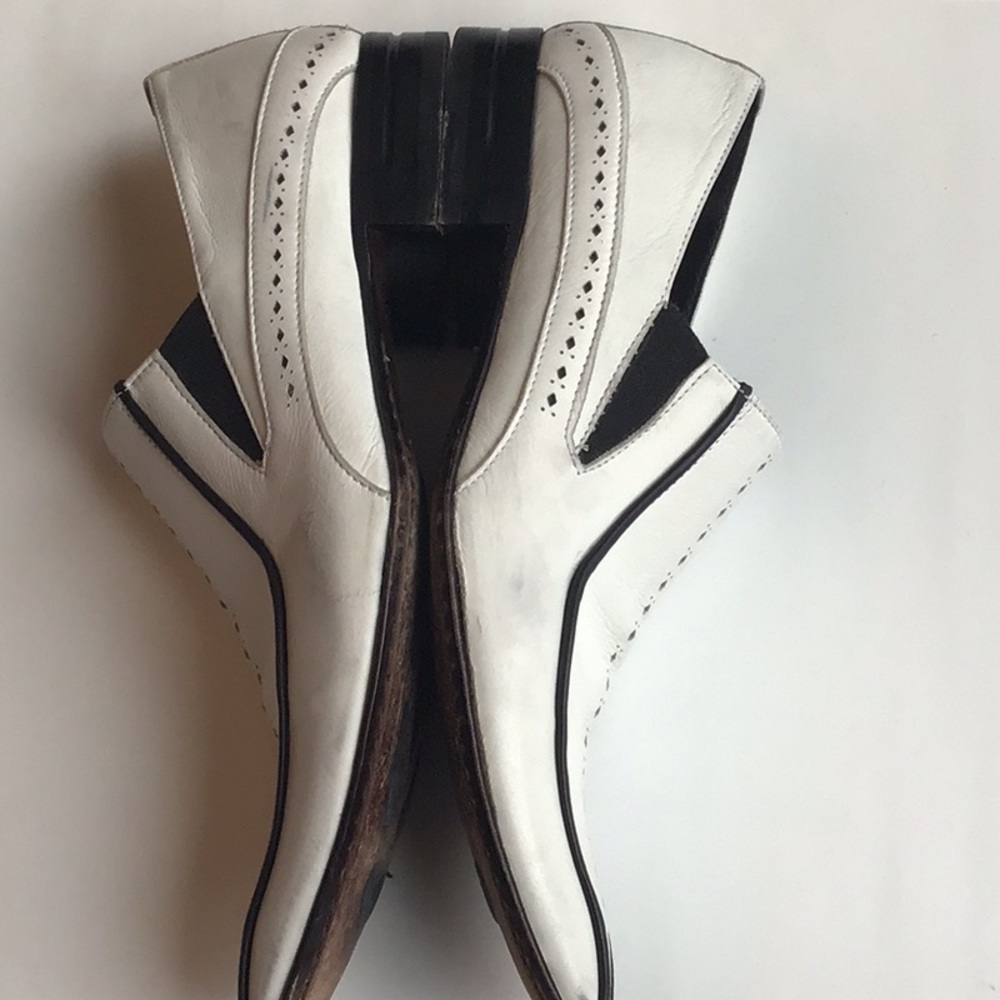 Host Pick! ❤️ John McCartney Vintage Shoes - Picture 6 of 14